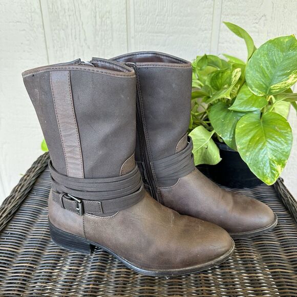 Chaps Ralph Lauren Gari Boots Womens Size 8.5 B Dark Brown Classic‎ Bootie - Picture 2 of 10